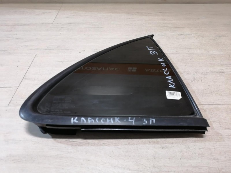 Almera Classic №4 форточка правая