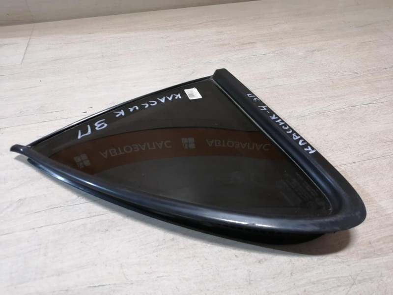 Almera Classic №4 форточка правая
