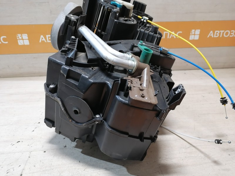 Almera G15 №10 печка корпус под кондиционер