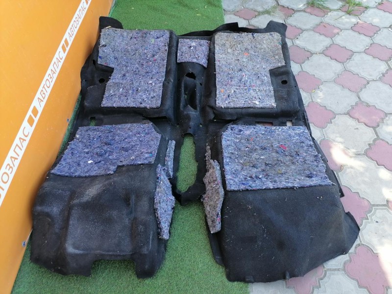 Almera G15 №10 пол салона