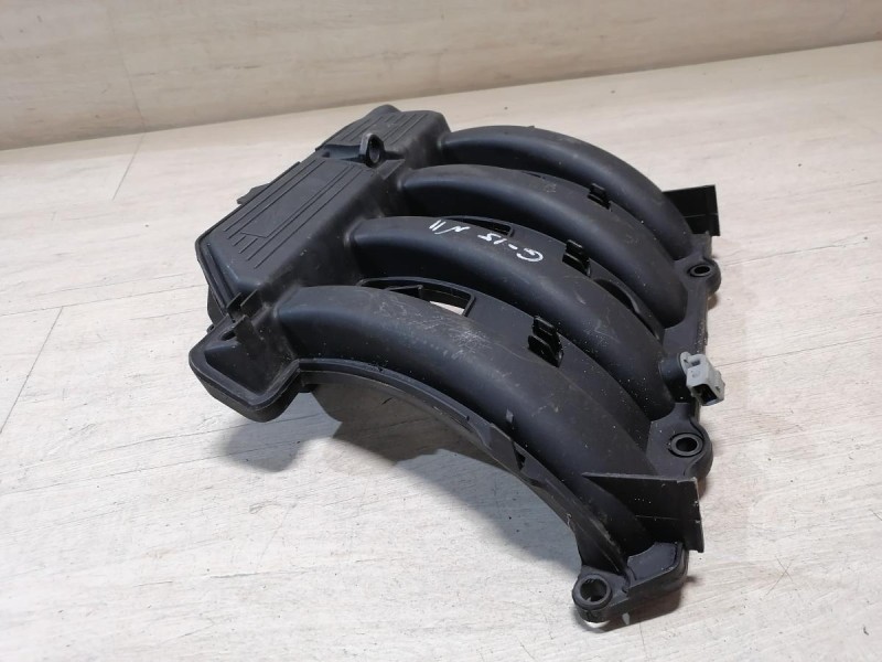 Almera G15 №11 коллектор впускной