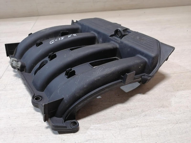 Almera G15 №11 коллектор впускной