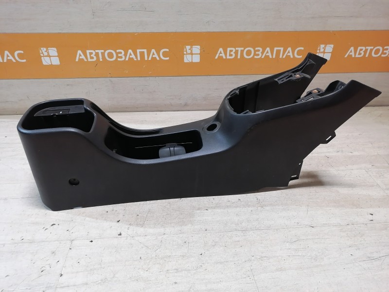 Cruze №5 консоль центральная AUX