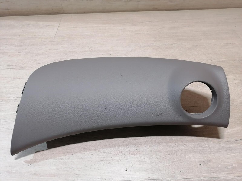 Cruze №5 накладка торпедо под дефлектор правая
