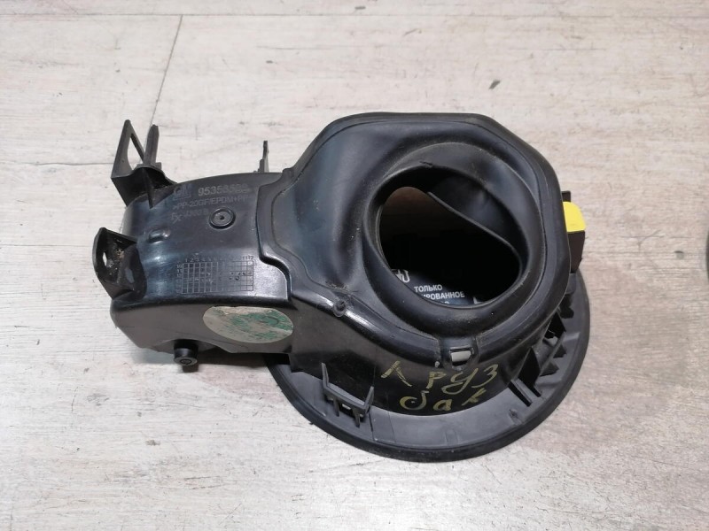 Cruze лючок бензобака черный