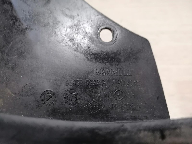 Duster №4 брызговик передний левый