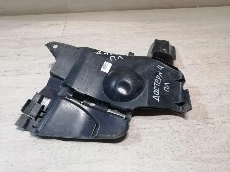 Duster №4 пыльник двигателя левый