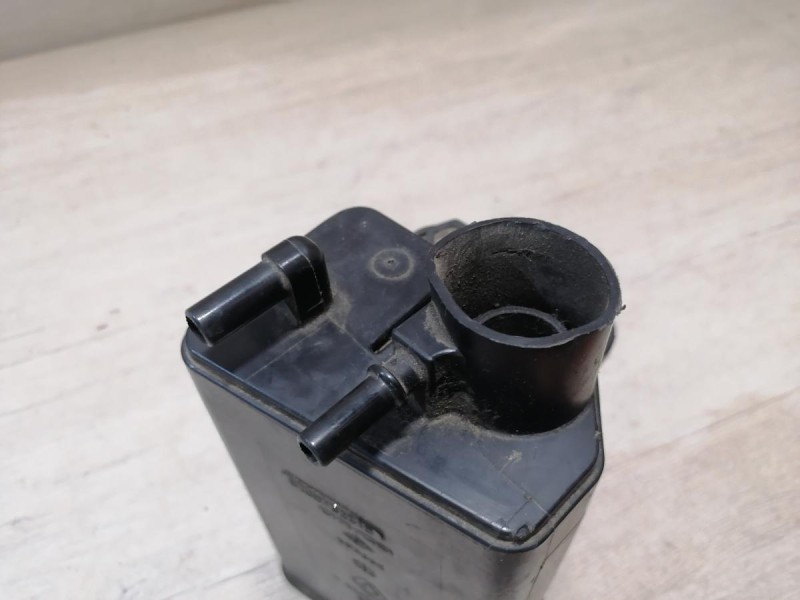 Duster абсорбер топливный