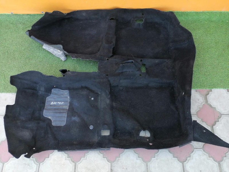 Duster пол салона