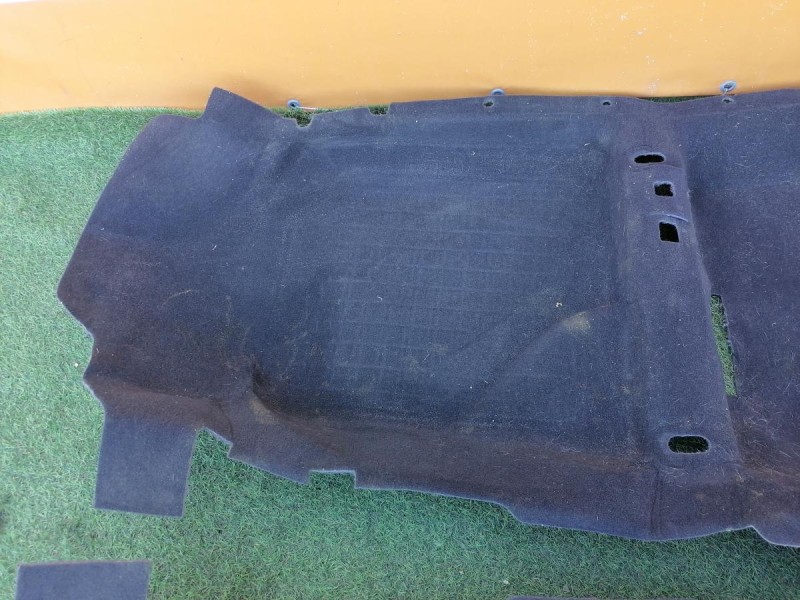 Emgrand пол салона