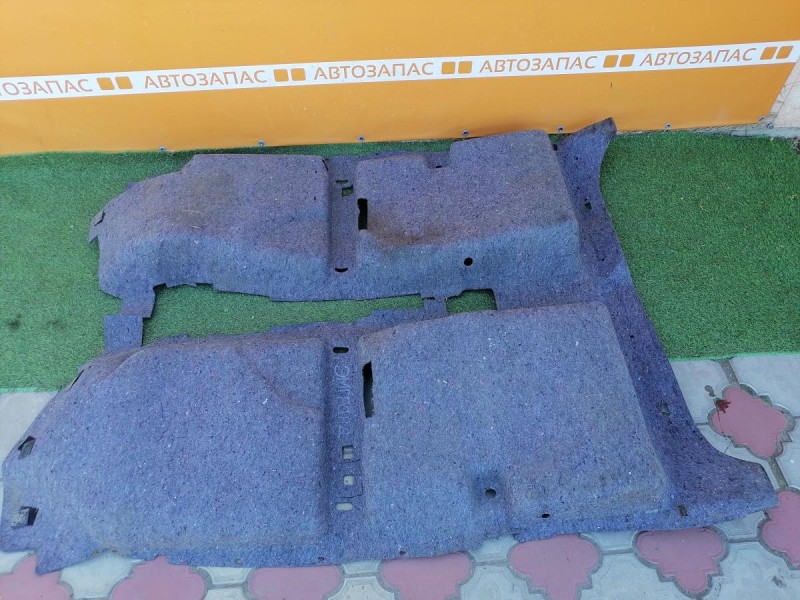 Emgrand пол салона