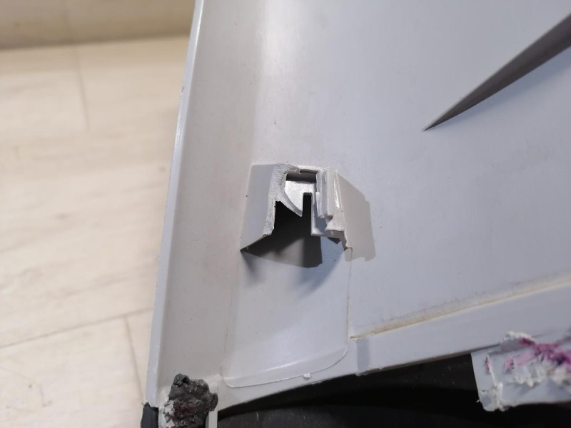 Fiat Panda обшивка задней стойки верхняя левая под форточку полку деф