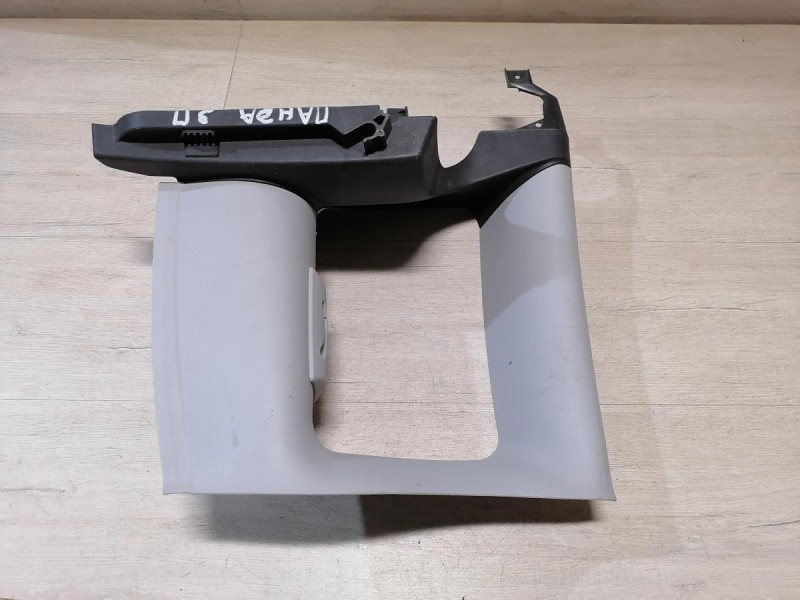 Fiat Panda обшивка задней стойки верхняя правая под форточку полку деф