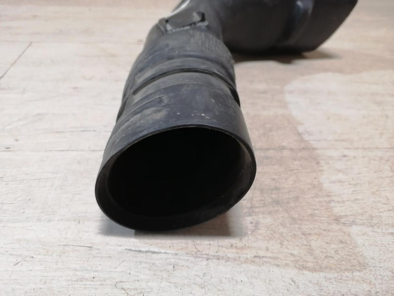 Fluence №2 патрубок воздушный воздухозаборник 70387054 деф