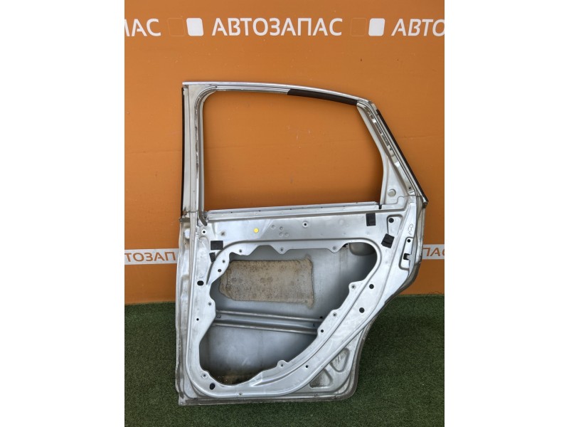 Focus 2 №3 дверь задняя правая