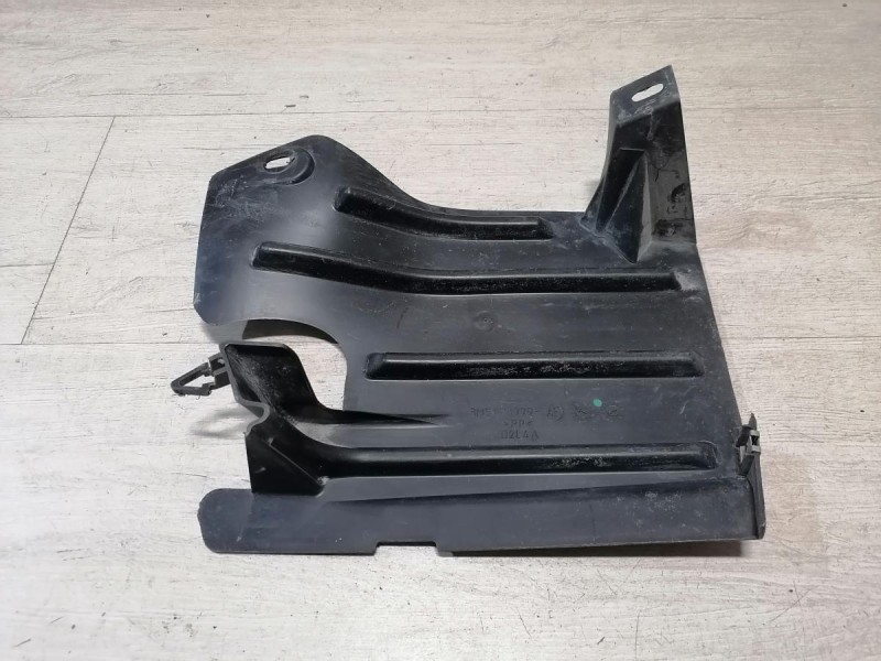 Focus 2 №4 пыльник днища задний левый защита