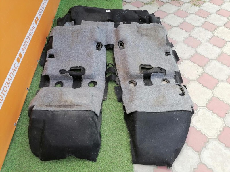 Focus 2 №5 пол салона