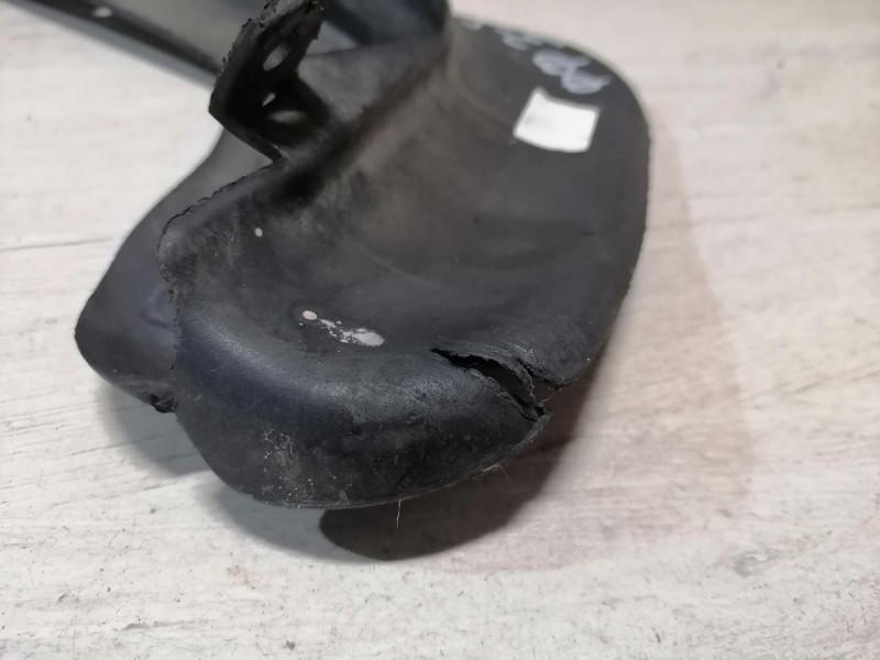 Focus 3 №5 брызговик передний правый деф