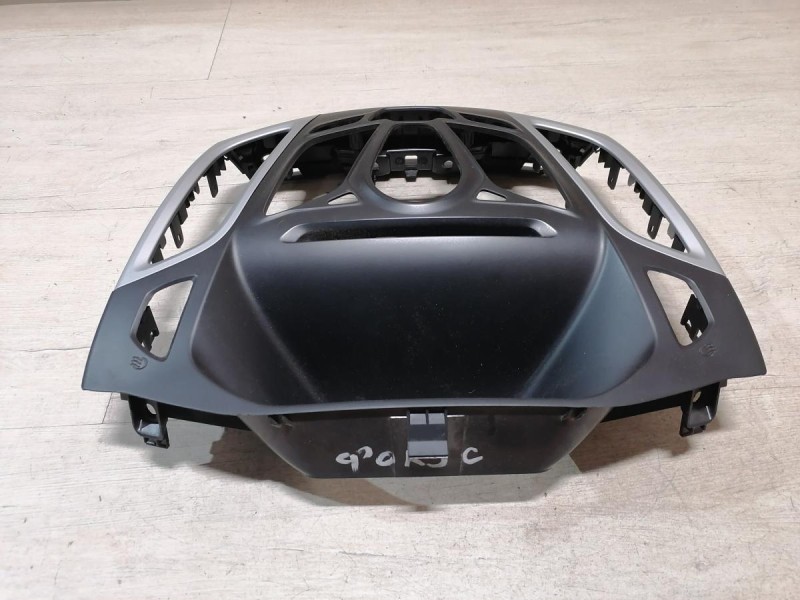 Focus 3 П рамка под магнитолу