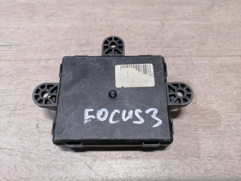 Focus 3 блок комфорта двери