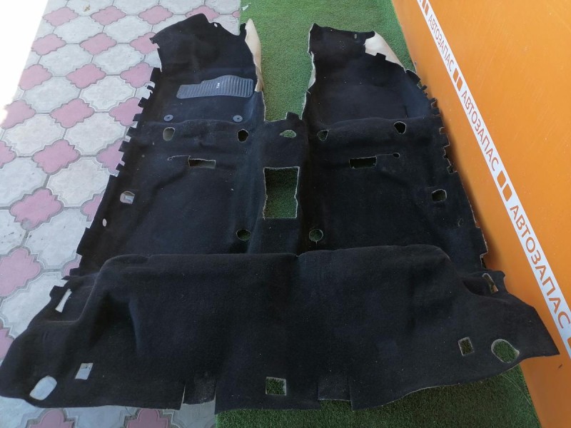 Focus 3 пол салона