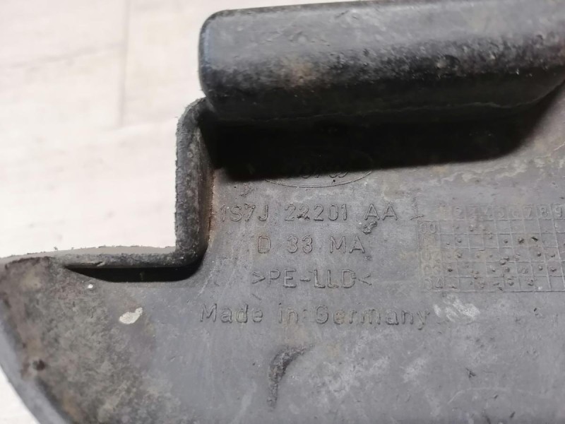 Mondeo 3 брызговик передний левый