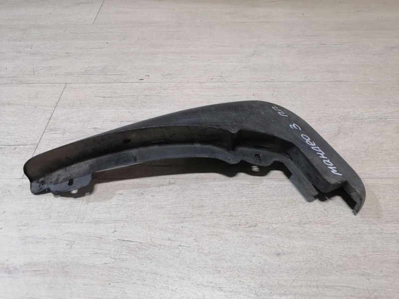 Mondeo 3 брызговик передний правый