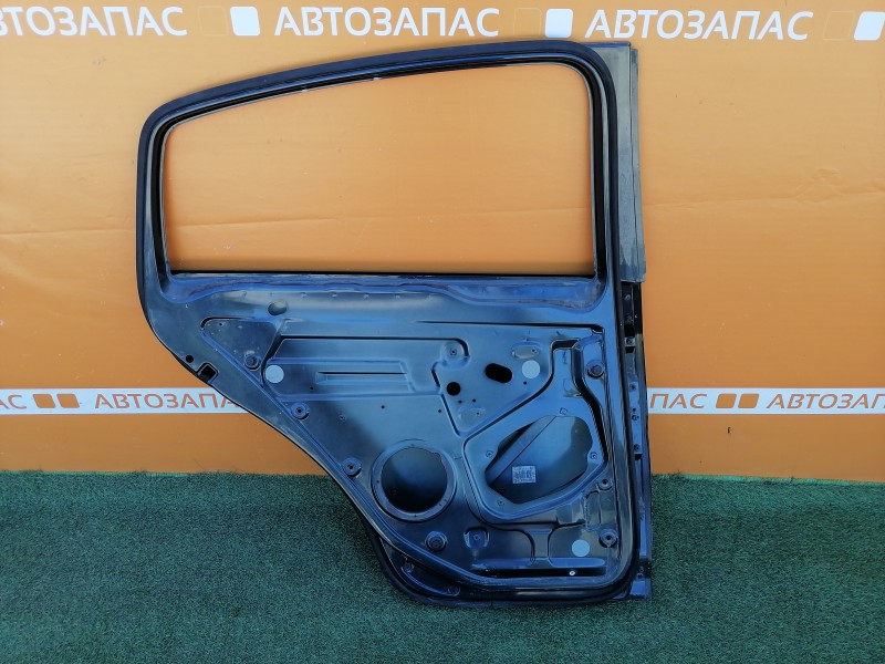 Golf дверь задняя левая