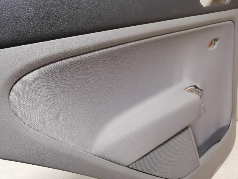 Golf обшивка двери задняя левая мех