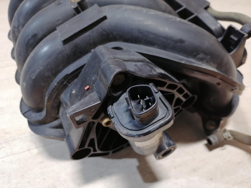 Honda CR-V 3 коллектор впускной