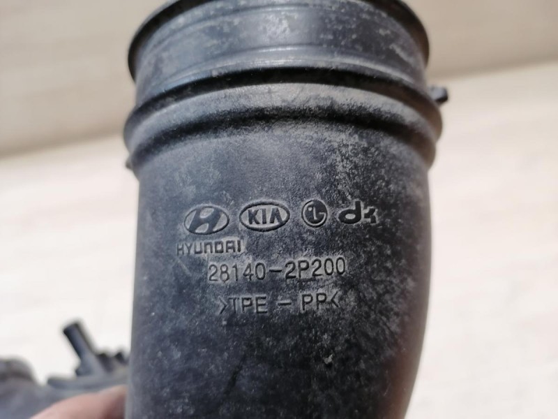 Santa Fe патрубок воздушного фильтра