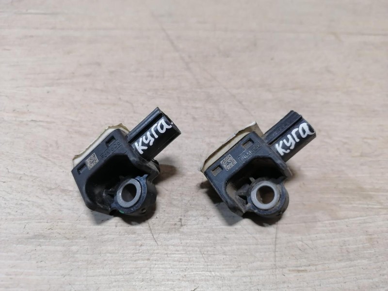 Kuga датчик удара боковой
