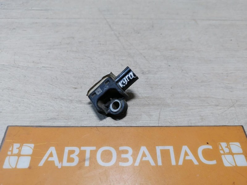 Kuga датчик удара боковой