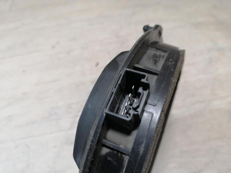 Kuga динамик задний