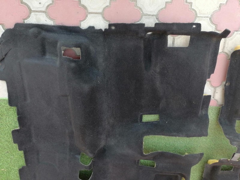 Kuga пол салона комплект