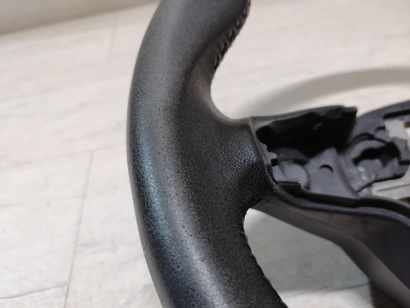 Kuga руль