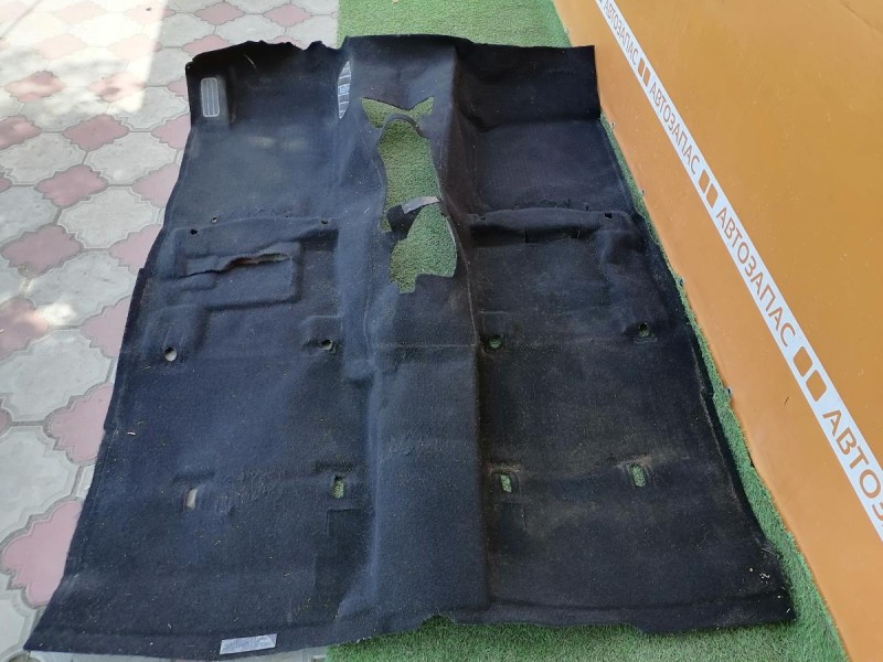 Kyron пол салона