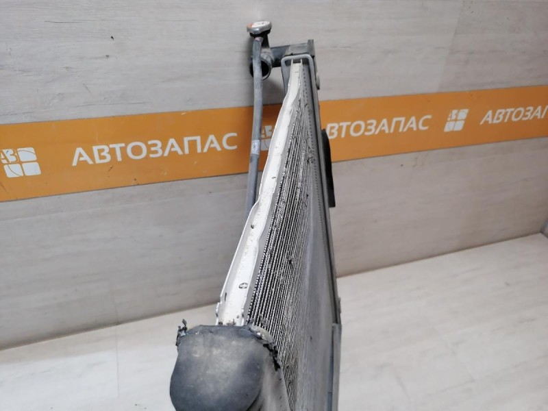 L 200 радиатор охлаждения двигателя деф