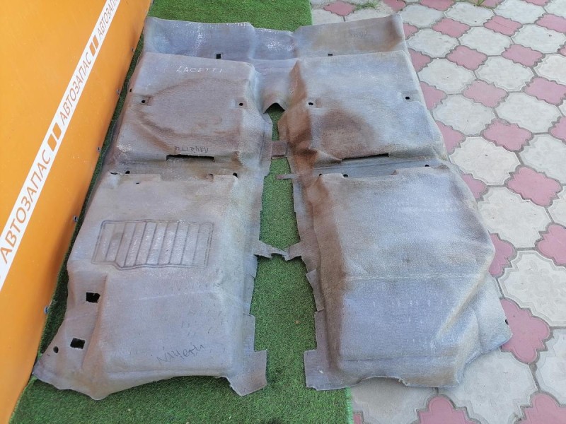 Lacetti №1 пол салона.