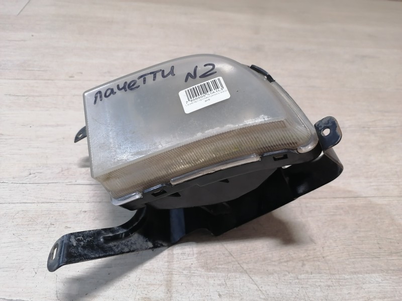 Lacetti №2 противотуманка левая деф