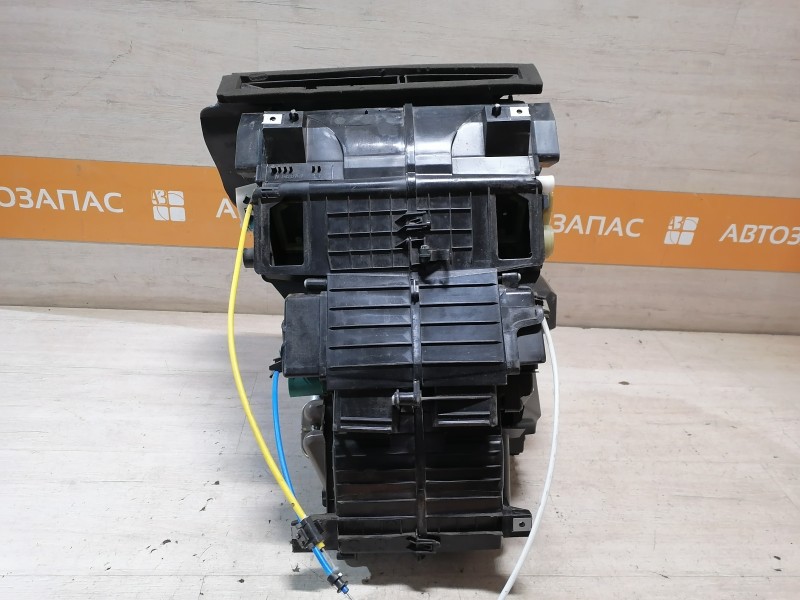 Almera G15 №11 печка корпус под кондиционер