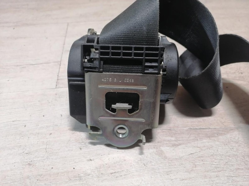 Almera G15 ремень безопасности передний правый