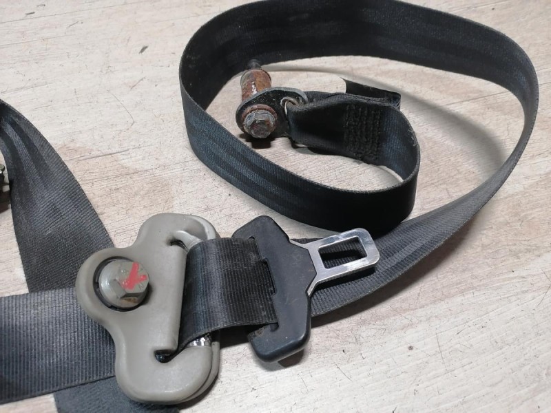 Almera G15 ремень безопасности предний левый