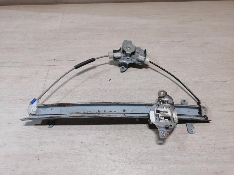 Almera G15 стеклоподъемник передний правый эл