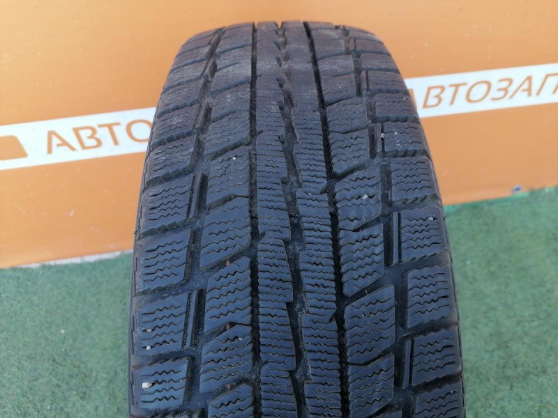 Almera G15 №2 шина 195/60 R15 данлоп липучка