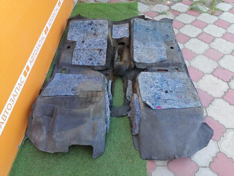 Almera G15 №3 пол салона