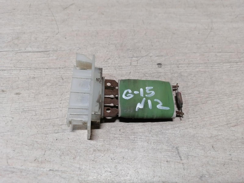 Almera G15 резистор печки