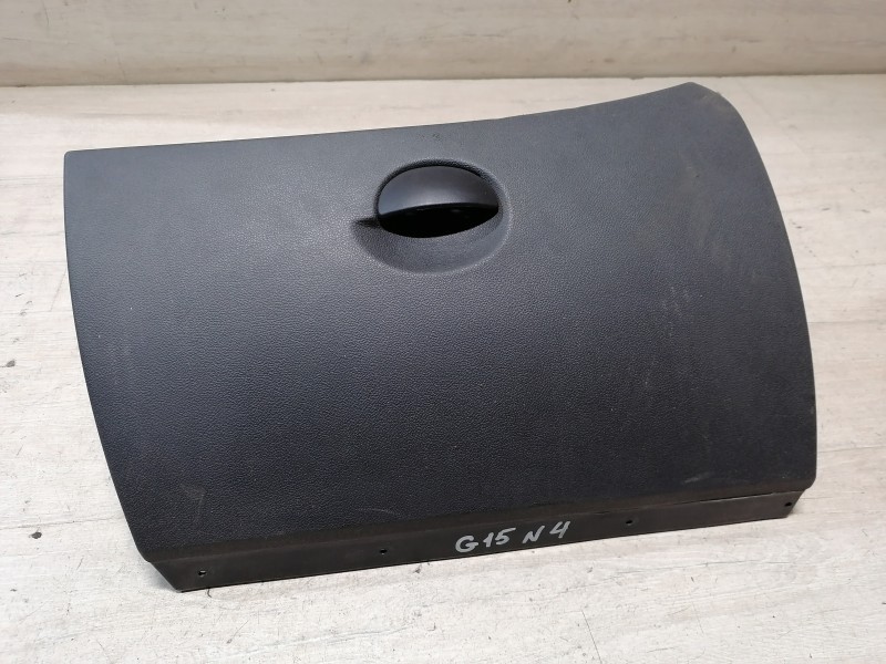 Almera G15 №4 бардачок деф