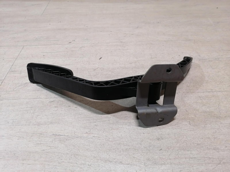 Almera G15 педаль газа мех