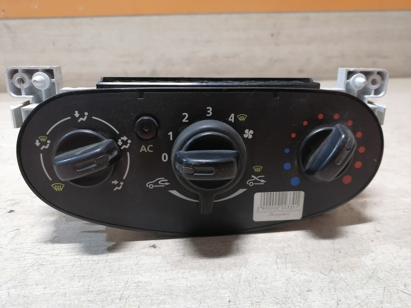 Almera G15 №5 блок управления кондиционером деф